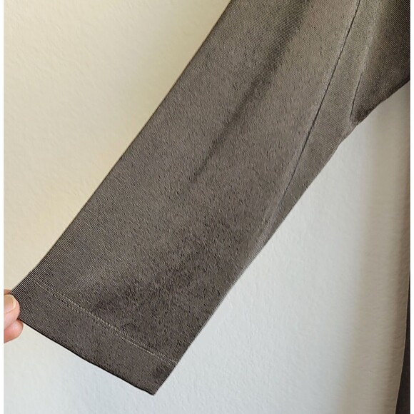 Additions by Chico's Size 1 Open Front 3/4 Sleeves Metallic Gold Black Cardigan - Picture 3 of 7